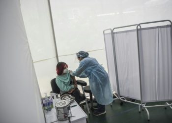 PERÚ INVESTIGA UN «EVENTO ADVERSO SERIO» EN VOLUNTARIO DE VACUNA DE SINOPHARM