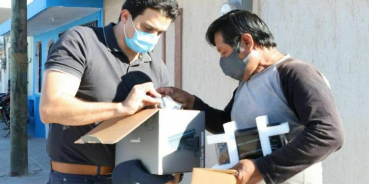 PESCADORES YUCATECOS CONTINÚAN RECIBIENDO HERRAMIENTAS Y MATERIALES DEL PROGRAMA «PESO A PESO»