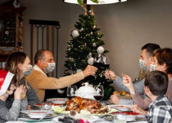 RECOMENDACIONES PARA QUE LA MESA DE NAVIDAD SEA LO MÁS SEGURA POSIBLE