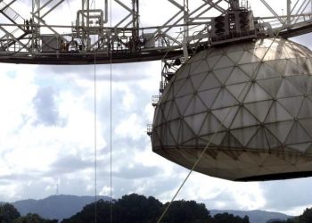 SE DESPLOMA EL OBSERVATORIO DE ARECIBO DEBIDO A FALLOS ESTRUCTURALES