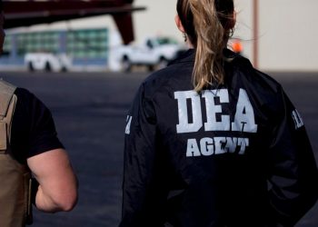 SENADO ALISTA REFORMA PARA RESTRINGIR PRESENCIA DE AGENTES DE LA DEA