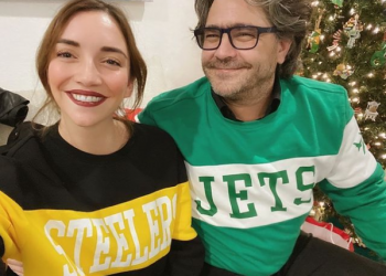 PASAN SU PRIMER NAVIDAD JUNTOS