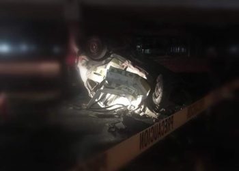 TAXI SE PARTE EN DOS Y MUERE NIÑA DE 3 AÑOS