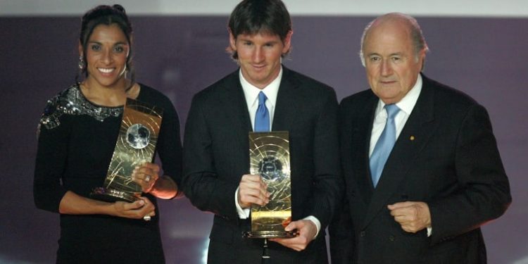 UN DÍA COMO HOY, MESSI GANÓ POR PRIMERA VEZ  EL PREMIO “JUGADOR MUNDIAL” DE LA FIFA