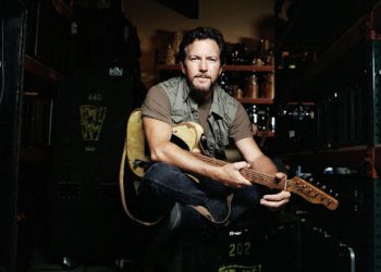 UN DÍA COMO HOY NACE EDDIE VEDDER
