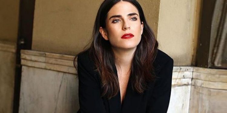 UN DÍA COMO HOY NACE KARLA SOUZA
