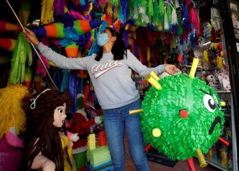 PIÑATA DEL CORONAVIRUS PARA DESAHOGARSE DEL 2020