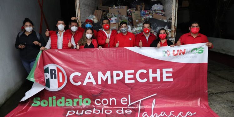 ENTREGA PRI CAMPECHE VÍVERES EN APOYO A TABASCO