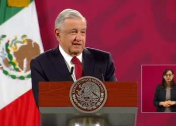 AMLO HACE BROMA DEL DÍA DE LOS INOCENTES EN CONFERENCIA MAÑANERA