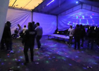 ‘NO A FIESTAS NI REUNIONES’, ADVIERTE SALUD; REPORTA 5 FALLECIMIENTOS MÁS POR COVID-19