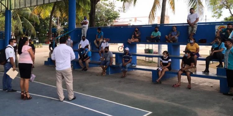 AYUNTAMIENTO DE TULUM SUPERVISA MEDIDAS SANITARIAS EN COMERCIOS AMBULANTES