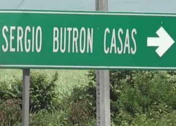 ENFRENTAMIENTO ENTRE POLICÍAS Y DELINCUENTES EN LA COMUNIDAD DE SERGIO BUTRÓN CASAS