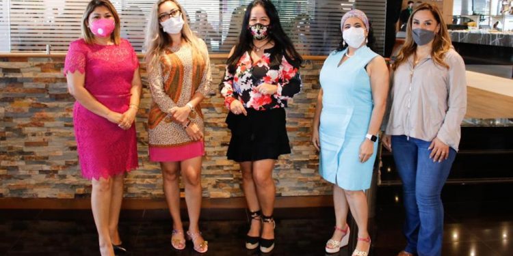 VOCES EMPRESARIALES APOYAN A SUSANA GONZÁLEZ