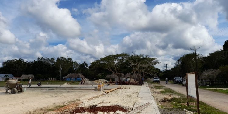 LA SEOP REALIZA OBRAS INTEGRALES EN LA LOCALIDAD DE BUENA FE MUNICIPIO DE BACALAR