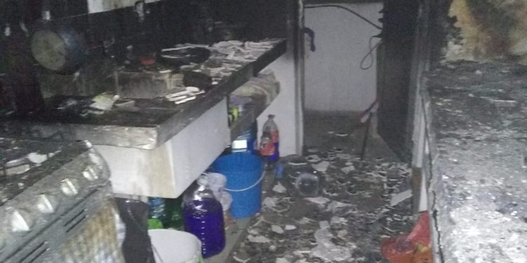 SE REGISTRAN DOS INCENDIOS DURANTE LA MADRUGADA EN CANCÚN