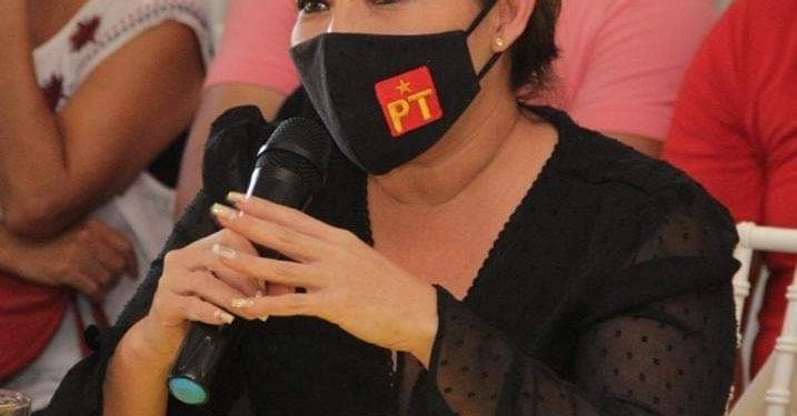 ANA PAMPLONA RAMÍREZ REÚNE SIMPATÍAS PARA ENCABEZAR COALICIÓN EN BACALAR