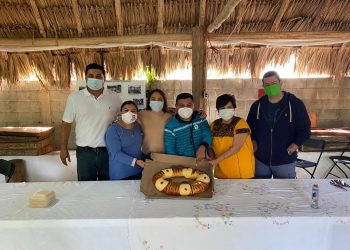 SE REÚNEN ASPIRANTES A LA PRESIDENCIA MUNICIPAL