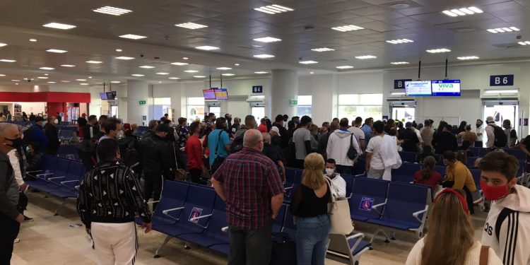 AGENDAN 351 OPERACIONES EN AEROPUERTO DE CANCÚN