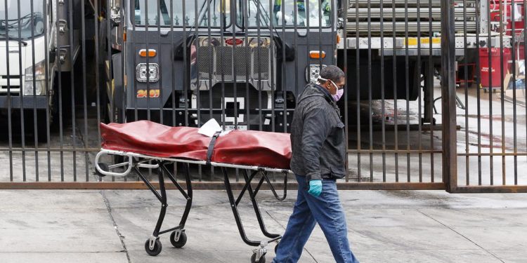 NUEVA YORK NO CONTÓ MILES DE MUERTES POR COVID EN RESIDENCIAS, SEGÚN UN INFORME