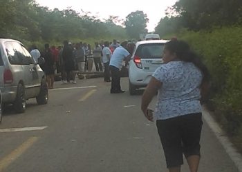 POR 4ta OCASIÓN BLOQUEO CARRETERO DE CARRILLO