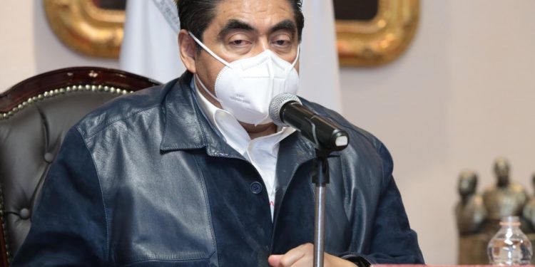 LLAMA BARBOSA HUERTA A NO LUCRAR CON EL COVID-19