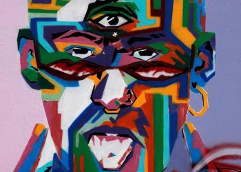 ARTISTA RESTAURA UN MURAL DE BAD BUNNY DAÑADO POR VÁNDALOS EN PUERTO RICO