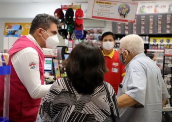 EL DIF MUNICIPAL TE INVITA A REDONDEAR TUS CENTAVOS EN BENEFICIO DE LOS ADULTOS MAYORES