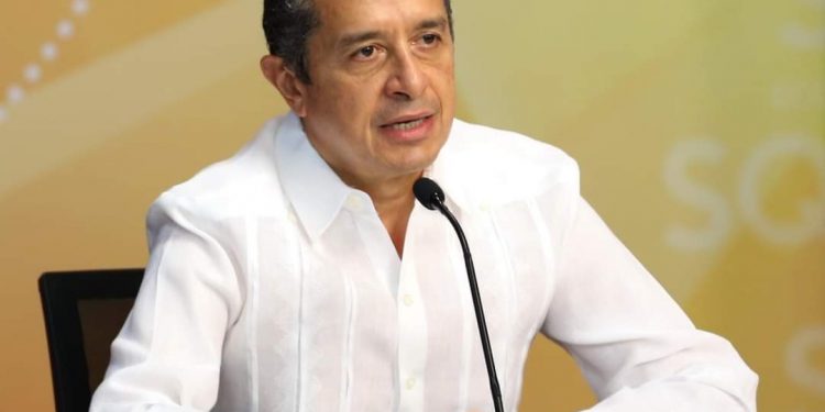 LLEGAN EN EL TRANSCURSO DEL DÍA DOS MIL 700 VACUNAS