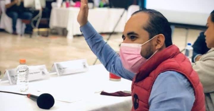 DIPUTADO JOSÉ LUIS GUILLÉN APOYA LA TOMA DEL CONGRESO