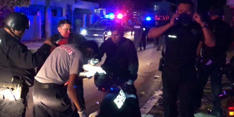 POLICÍA RECIBE MACHETAZO EN QUINTANA ROO