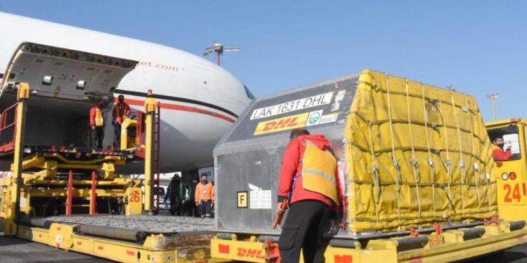 RECIBE GOBIERNO DE MÉXICO SEXTO EMBARQUE DE VACUNAS CONTRA EL VIRUS SARS-CoV-2