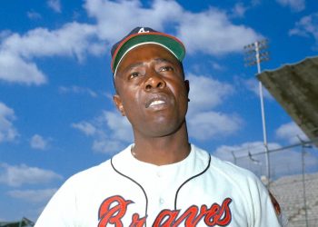 FALLECE UNA DE LAS ÚLTIMAS LEYENDAS DEL BÉISBOL ROMÁNTICO: HANK AARON