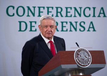 CERCA DE 100 MIL TRABAJADORES DEL SECTOR SALUD YA FUERON VACUNADOS CONTRA EL COVID 19