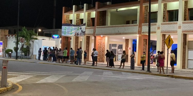 FALLA EN CAJERO BANCOMER PROVOCA QUE LO DESPOJEN POR COMPLETO