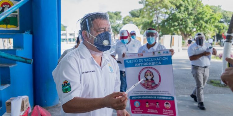 IMPULSA GOBIERNO DE VÍCTOR MAS TAH, CAMPAÑA DE VACUNACIÓN CANINA