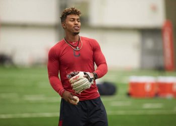 GRAN GOLPE DE METS, ENVÍAN CUATRO JUGADORES A CLEVELAND POR FRANCISCO LINDOR