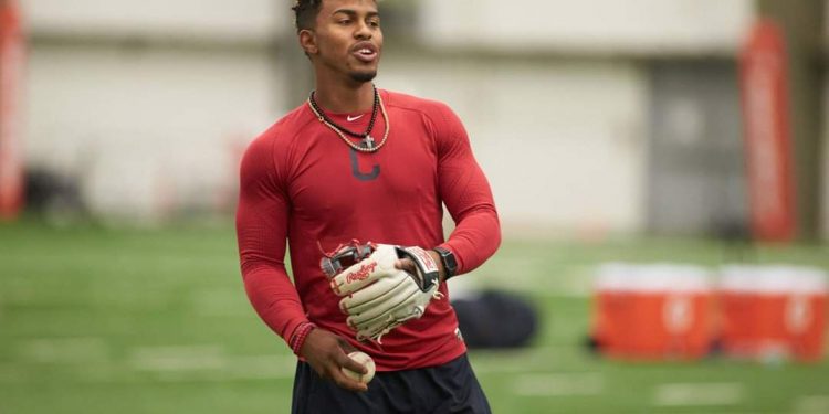 GRAN GOLPE DE METS, ENVÍAN CUATRO JUGADORES A CLEVELAND POR FRANCISCO LINDOR