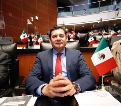 EXIGE SENADOR EXPLICACIÓN SOBRE MULTAS DE RISA A BANCOS