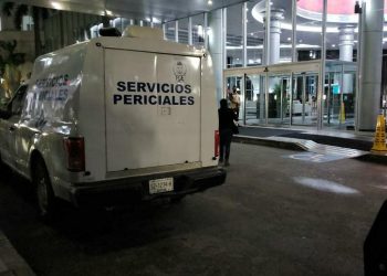 TURISTA SE QUITA LA VIDA EN LA ZONA HOTELERA