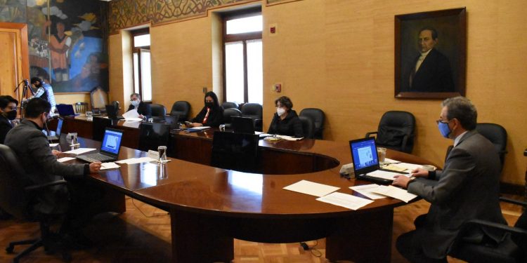 ENCABEZAN ESTEBAN MOCTEZUMA BARRAGÁN Y DELFINA GÓMEZ ÁLVAREZ LA XXII REUNIÓN EXTRAORDINARIA DEL CONAEDU