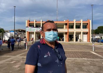 MANIFESTACIÓN DE TRABAJADORES EN EL AYTO DE FCP, EXIGEN PAGO DE PRESTACIONES LABORALES