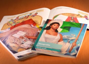 REPONE SEP LIBROS DE TEXTO GRATUITOS DAÑADOS POR INUNDACIONES EN TABASCO