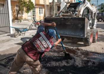GOBIERNO DE BJ DA BANDERAZO A MEGA BACHEO Y REENCARPETAMIENTO