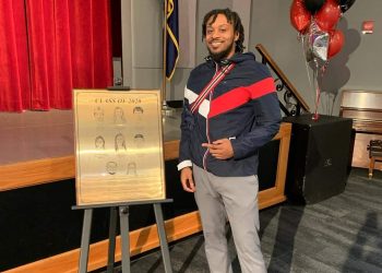 LAVANCE TAYLOR LLEGA A LOS JEFES PARA SER UN CAUDILLO