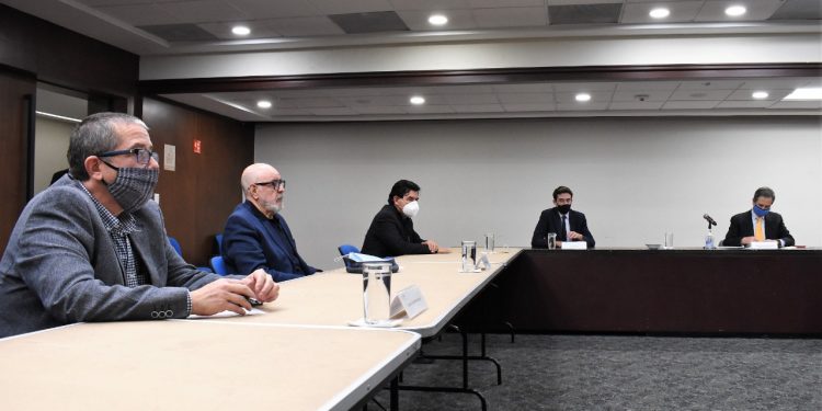 PROTESTA CARLOS BRITO LAVALLE COMO DIRECTOR GENERAL DE CANAL ONCE