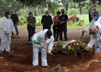 AMÉRICA SUPERA EL MILLÓN DE MUERTES POR COVID-19