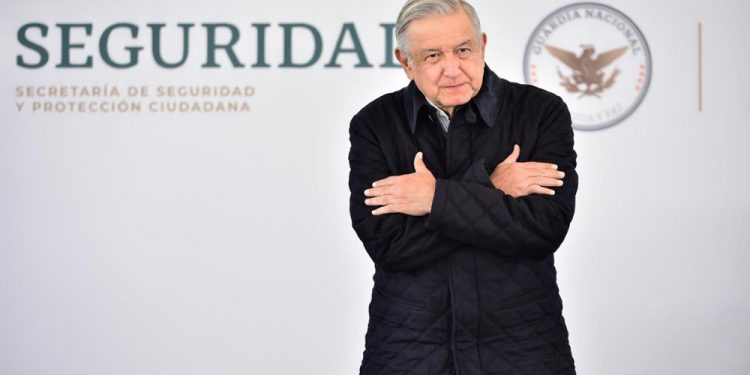 AMLO ESTÁ «PRÁCTICAMENTE ASINTOMÁTICO» A 5 DÍAS DEL POSITIVO