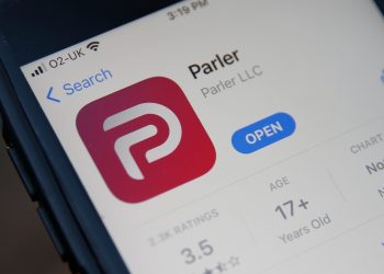 APPLE Y AMAZON TAMBIÉN VETAN LA RED SOCIAL PARLER TRAS EL ASALTO AL CAPITOLIO