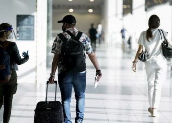 ARGENTINA RESTRINGE VUELOS A ESTADOS UNIDOS, EUROPA, BRASIL Y MÉXICO