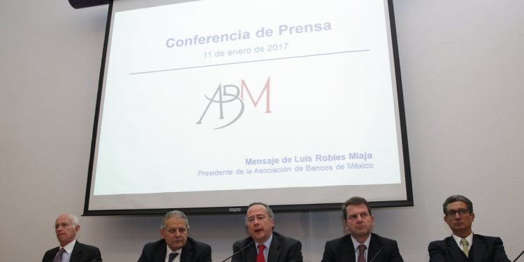 BANCOS ALEGAN «SANA COMPETENCIA» TRAS SANCIÓN POR ACUERDOS ILEGALES